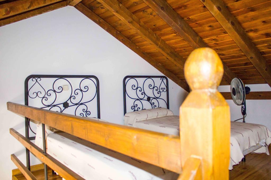 Hotel El Andarrio Buitrago del Lozoya Pokój zdjęcie